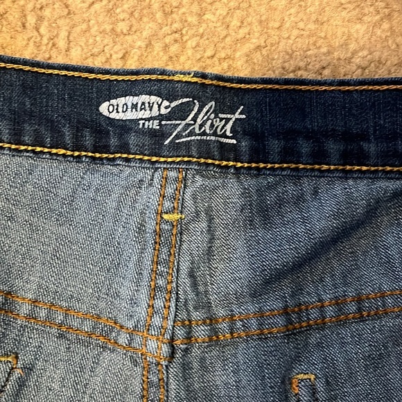 Old Navy Jeans - Picture 3 of 6